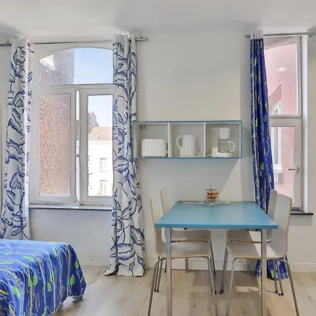 Bright Studio In Central